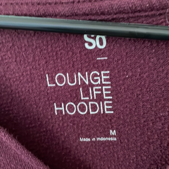 Burgundy V-Neck Sweatshirt - Picture 3 of 4